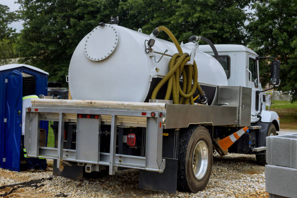 Best Local porta potty services  in Ives Estates, FL